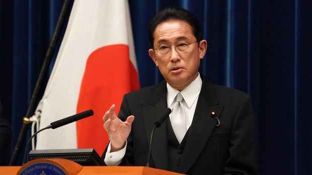 Japonya Başbakanı Kişida'dan 'tartışmalı bağış'