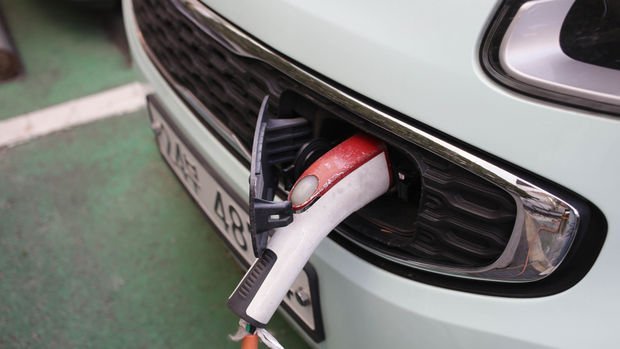Çin'de elektrikli otomobillere talep arttı