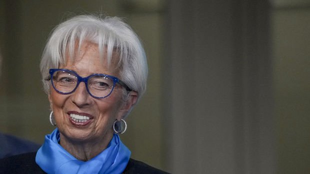 Lagarde’a göre orta vadeli enflasyon hedef altında kalacak