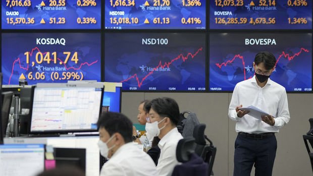 Asya borsaları 'Merkez Bankaları haftasına' pozitif başladı