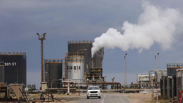 Libya'nın en büyük petrol sahasında üretim durdu