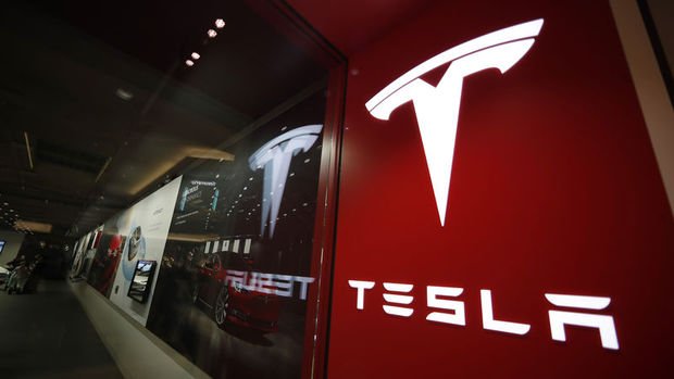 Tesla Çin'de bazı araçları geri çağıracak