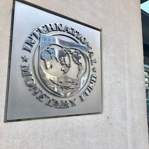 IMF KÜRESEL EKONOMİK GÖRÜNÜM RAPORUNU ERTELEDİ