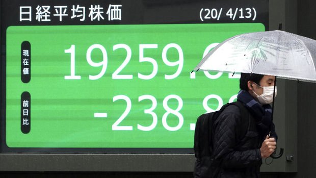 Asya borsaları Çin'den gelen ılımlı enflasyon verisiyle yükseldi