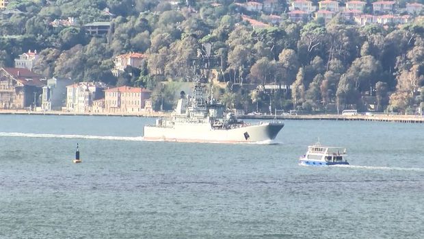 6 Rus savaş gemisi tatbikat için Karadeniz'e gidiyor 