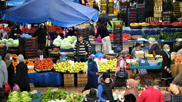Türk-İş gıda enflasyonu Şubat'ta yüzde 66'yı aştı