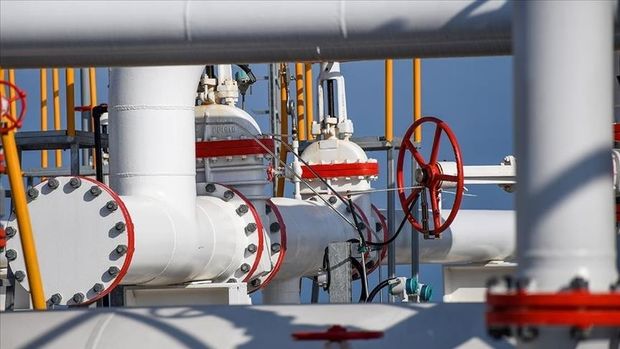 Gazprom: Avrupa'ya Ukrayna üzerinden gaz akışı sürüyor