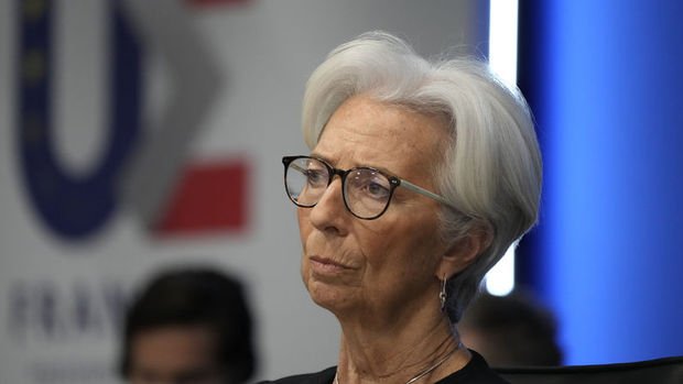 Lagarde'dan daha yüksek enflasyon ve düşük büyüme beklentisi 