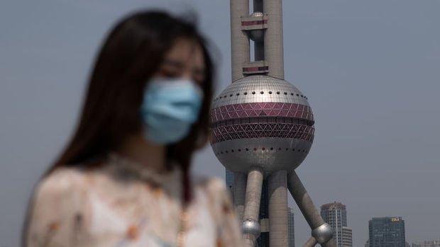 Şanghay’da kent içi kısıtlamaları 26 Nisan'a uzatıldı