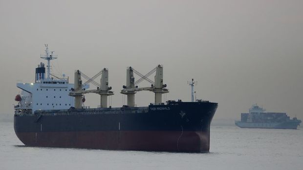 AB, Rus petrolünü taşıyan gemilere sigorta yasağını görüşüyor