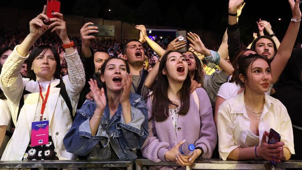 Gençler Türkiye nüfusunun yüzde 15,3'ünü oluşturdu