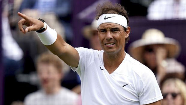 Tarihin en yüksek ödüllü Wimbledon turnuvası tartışmalarla başladı