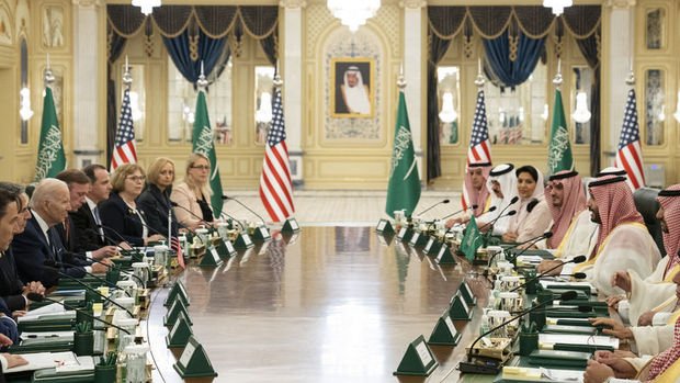 Suudi Arabistan ile ABD, 18 anlaşmaya imza attı