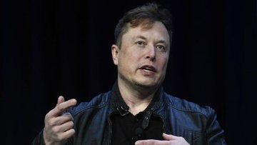  Musk 6,9 milyar dolarlık Tesla hissesi sattı