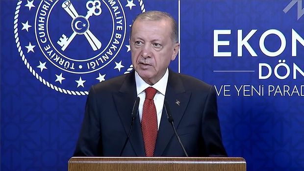 Erdoğan: Kur operasyonlarını alternatif yöntemlerle çözdük