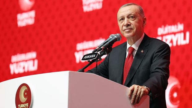Erdoğan: İnşallah enflasyonu kontrol altına alarak büyümeyi sürdüreceğiz