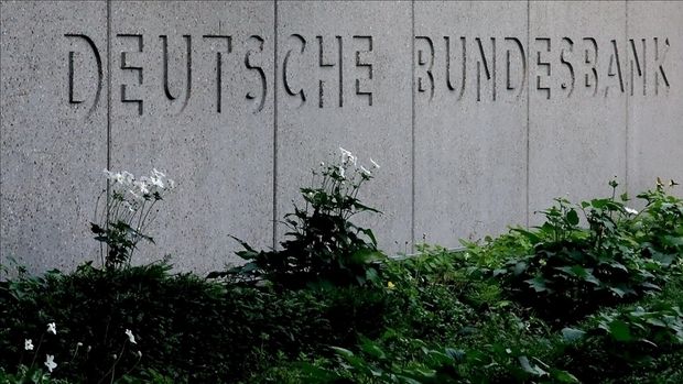 Bundesbank'tan 'riskler büyüyor' uyarısı