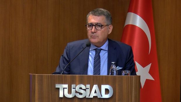 TÜSİAD Başkanı: Düşük faiz politikasının amaçları tekrar ele alınmalı