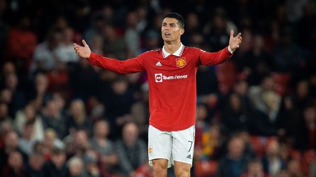 Ronaldo krizi yaşanan Manchester United satışa çıkıyor