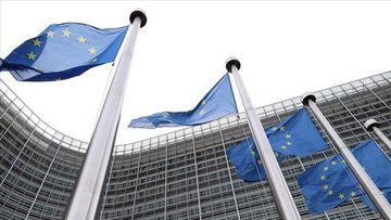 Euro Bölgesi üçüncü çeyrek büyümesi revize edildi
