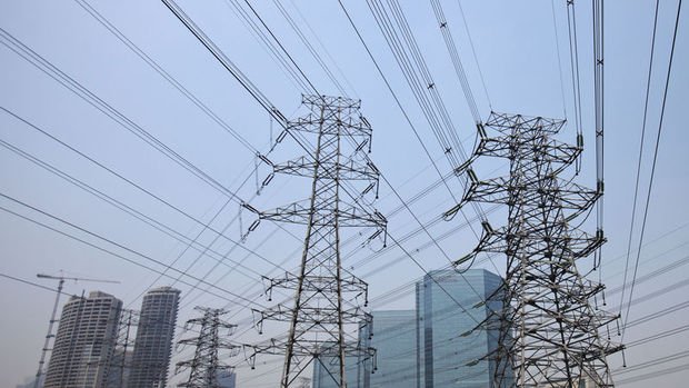 Çin'de elektrik tüketimi 11 ayda yüzde 3,5 arttı