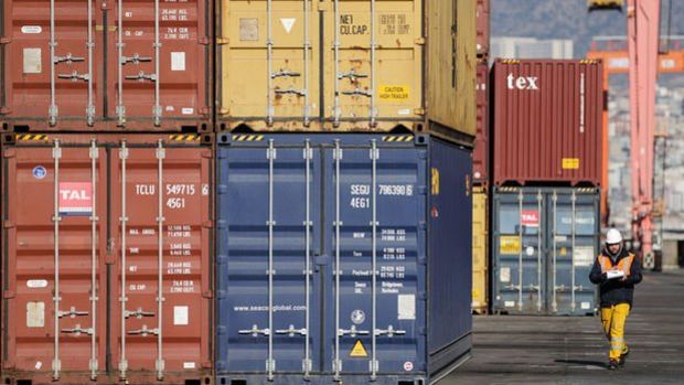 Dış ticaret açığı Kasım'da yüzde 61 arttı