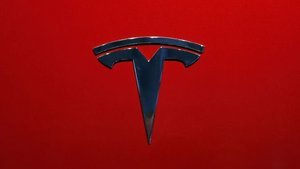 Tesla'da indirim: İşte modellerin yeni fiyatları...  