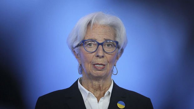 AMB/Lagarde: Faiz artışlarında rotamızı korumalıyız