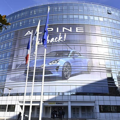 Renault, Nissan'da payını azaltıyor