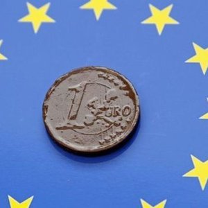 EURO BÖLGESİ’NDE ENFLASYON BEKLENTİLERİN ALTINDA KALDI