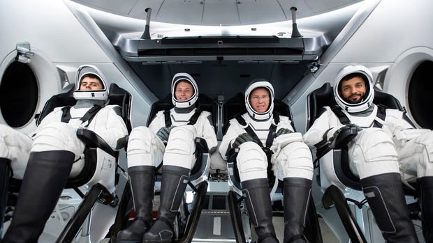 SpaceX’, NASA Crew-6 mürettebatını tıbbi araştırmalar için uzaya taşıyor  