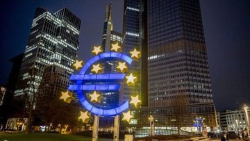 Euro Bölgesi'nde şirket kredilerindeki büyüme ivme kaybetti