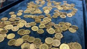 Gram altın güne yeni rekorla başladı
