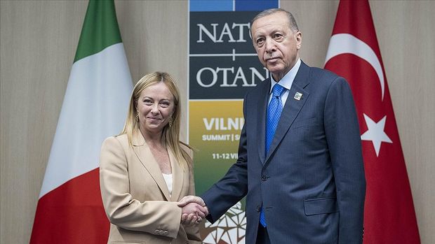 Erdoğan İtalya Başbakanı Meloni ile bir araya geldi