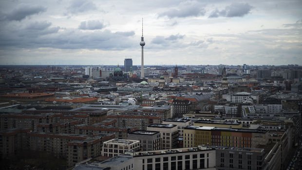 Ifo, Almanya için 2024 büyüme tahminini düşürdü