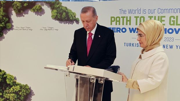 Erdoğan, Sıfır Atık İyi Niyet Beyanı'na ilk imzayı attı