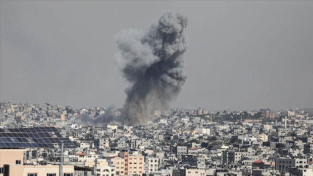 İsrail, Gazze'ye akaryakıt ve mal tedarikini durdurdu