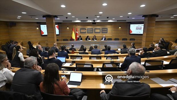 İspanya'da Türkiye ekonomisi ve yatırım fırsatları anlatıldı