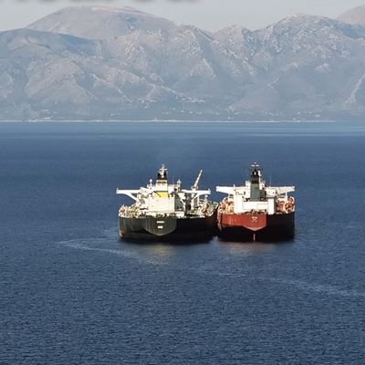 Rusya'nın Kayıt Dışı Petrol Ticareti 