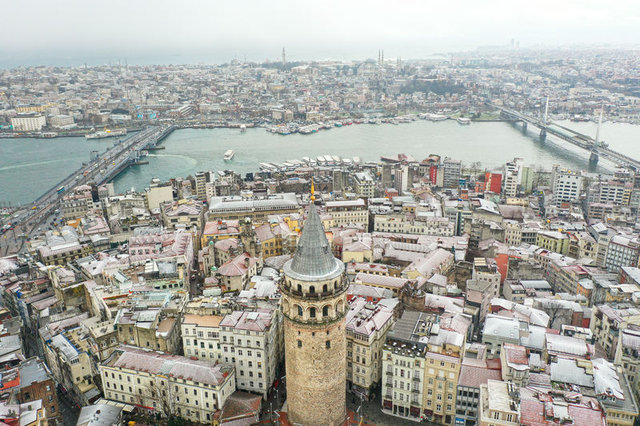 "Satılık ve kiralık konut fiyatları düşüyor"