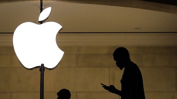 Apple, AB’de kendi mağazası dışından uygulama indirmeye izin verecek