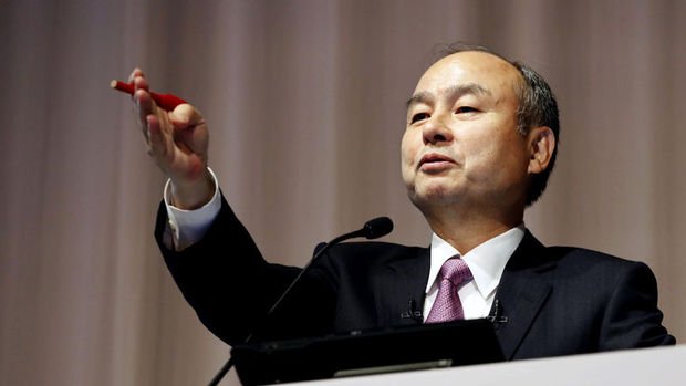 SoftBank'ın kurucusu çip girişimi için 100 milyar dolar arıyor