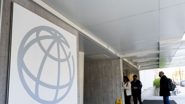 Dünya Bankası: Dijital hizmetlere erişimde uçurum var
