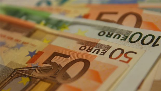 Bulgaristan 2025'te euroya geçmeye hazırlanıyor