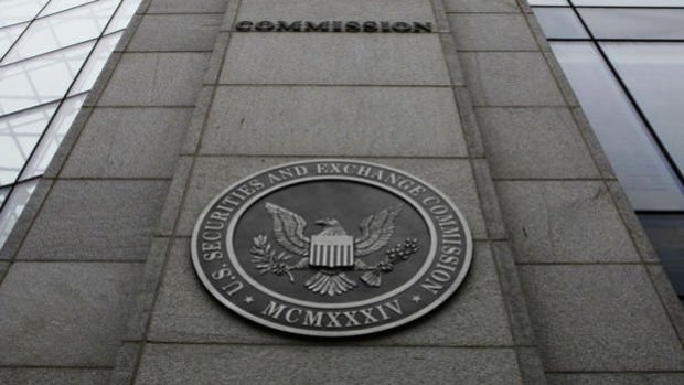 SEC'ten iki şirkete yapay zeka cezası 