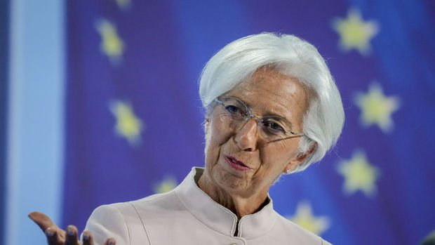 AMB/Lagarde: Enflasyon düşmeye devam edecek 