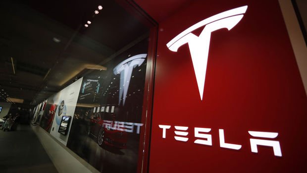 Tesla, Çin'deki otomobil üretimini azaltıyor