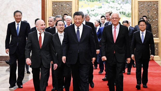 Çin Devlet Başkanı Şi ABD’li CEO’larla bir araya geldi 