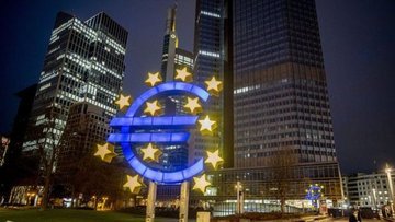 Euro Bölgesi'nde kredi talebi düşmeye devam etti