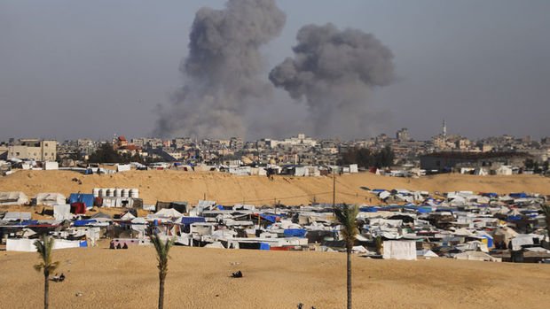 ABD, İsrail'e bomba sevkiyatını askıya aldı